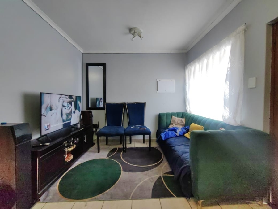 1 Bedroom Property for Sale in Die Bult North West